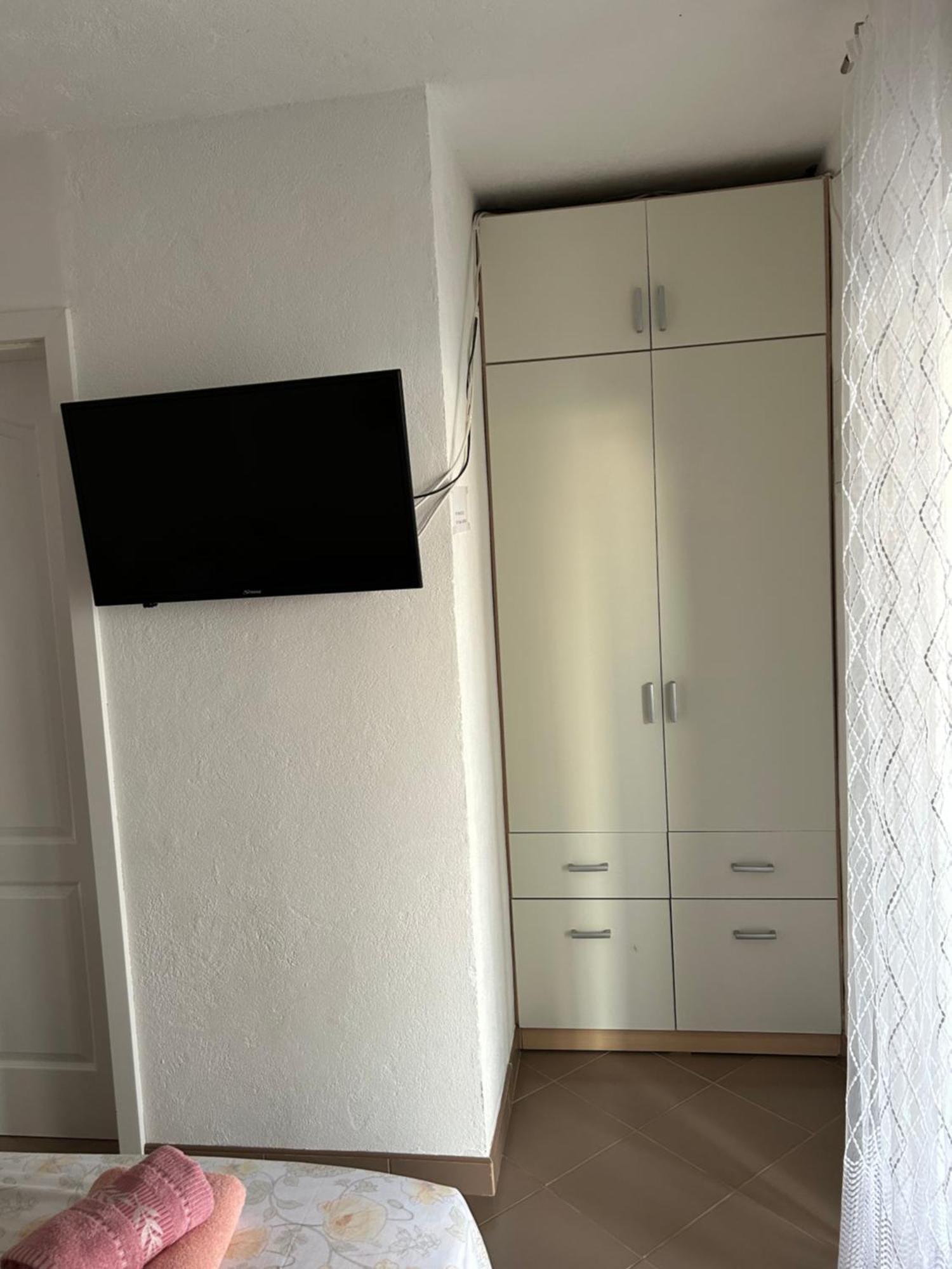 Apartments Spalj 1 I 2 센 외부 사진