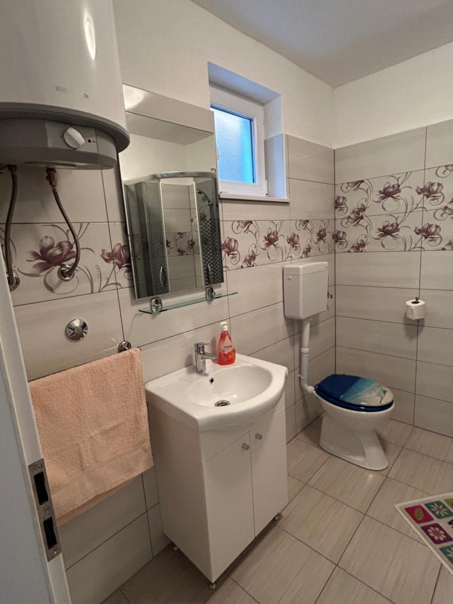Apartments Spalj 1 I 2 센 외부 사진